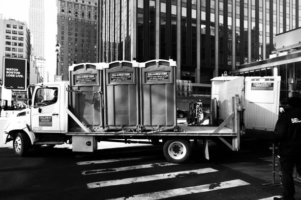 Affordable portable toilet rental in Tinley Park, IL